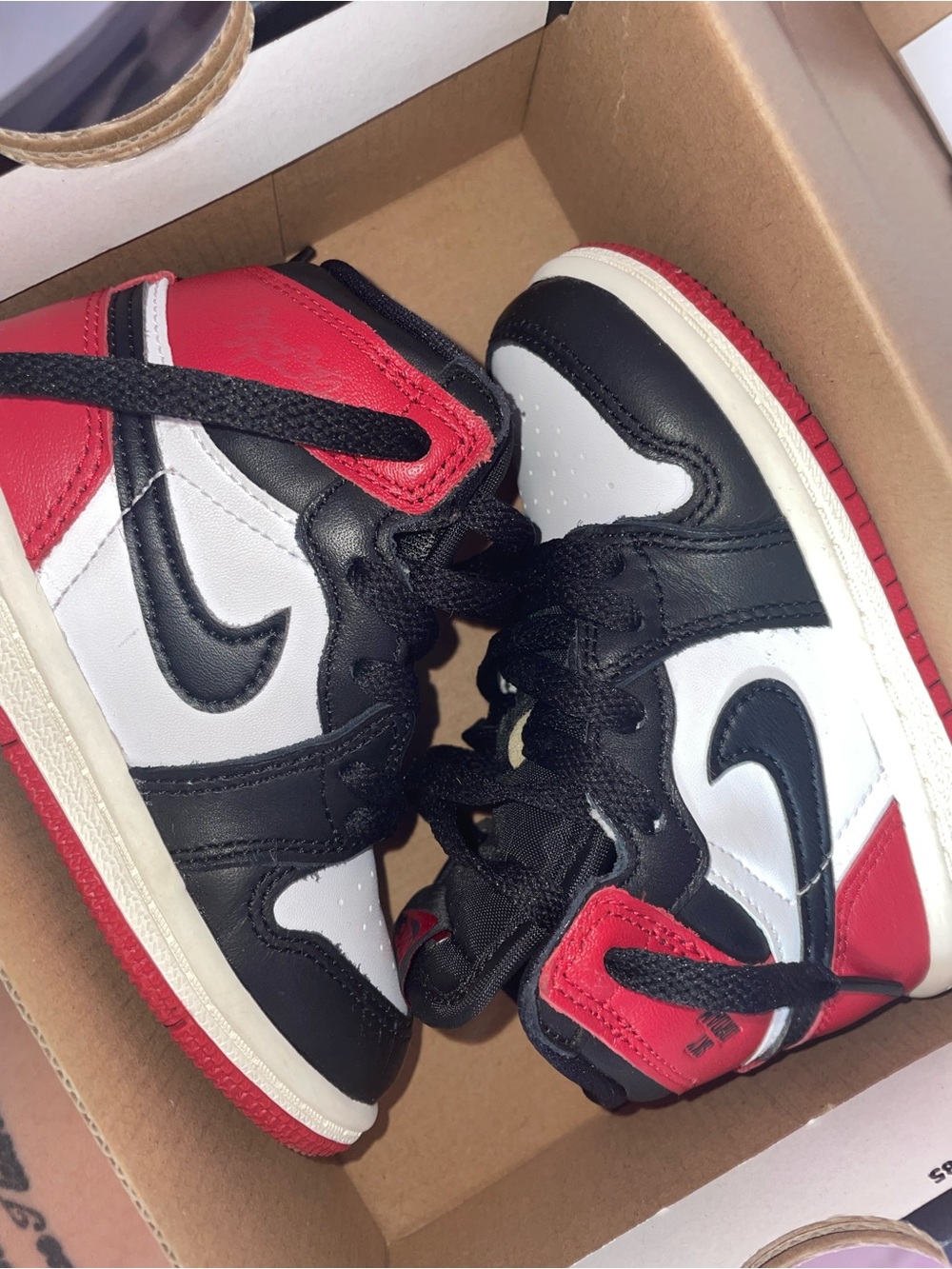 Nike Kids Black White Red Sneakers - Jordan 1 Retro